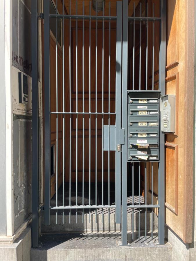 Le 25, Duplex Elegant Au Coeur Du Pietonnier Historique Apartment นามูร์ ภายนอก รูปภาพ