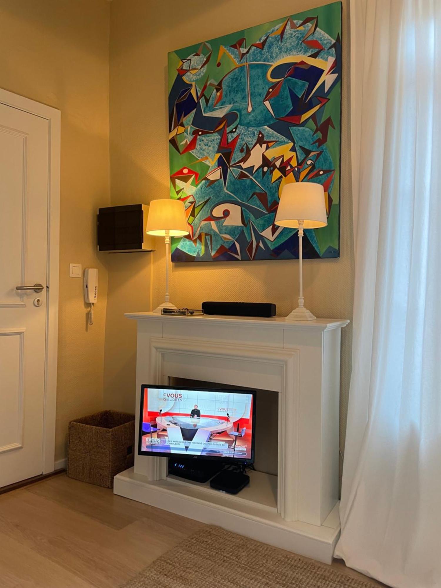 Le 25, Duplex Elegant Au Coeur Du Pietonnier Historique Apartment นามูร์ ภายนอก รูปภาพ