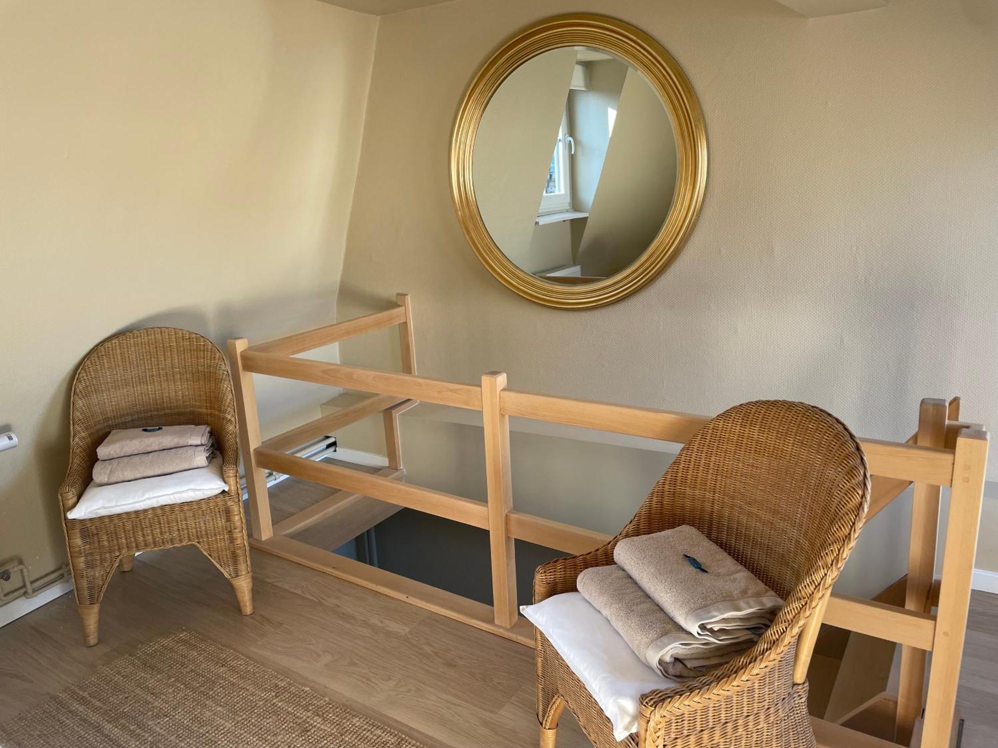 Le 25, Duplex Elegant Au Coeur Du Pietonnier Historique Apartment นามูร์ ภายนอก รูปภาพ